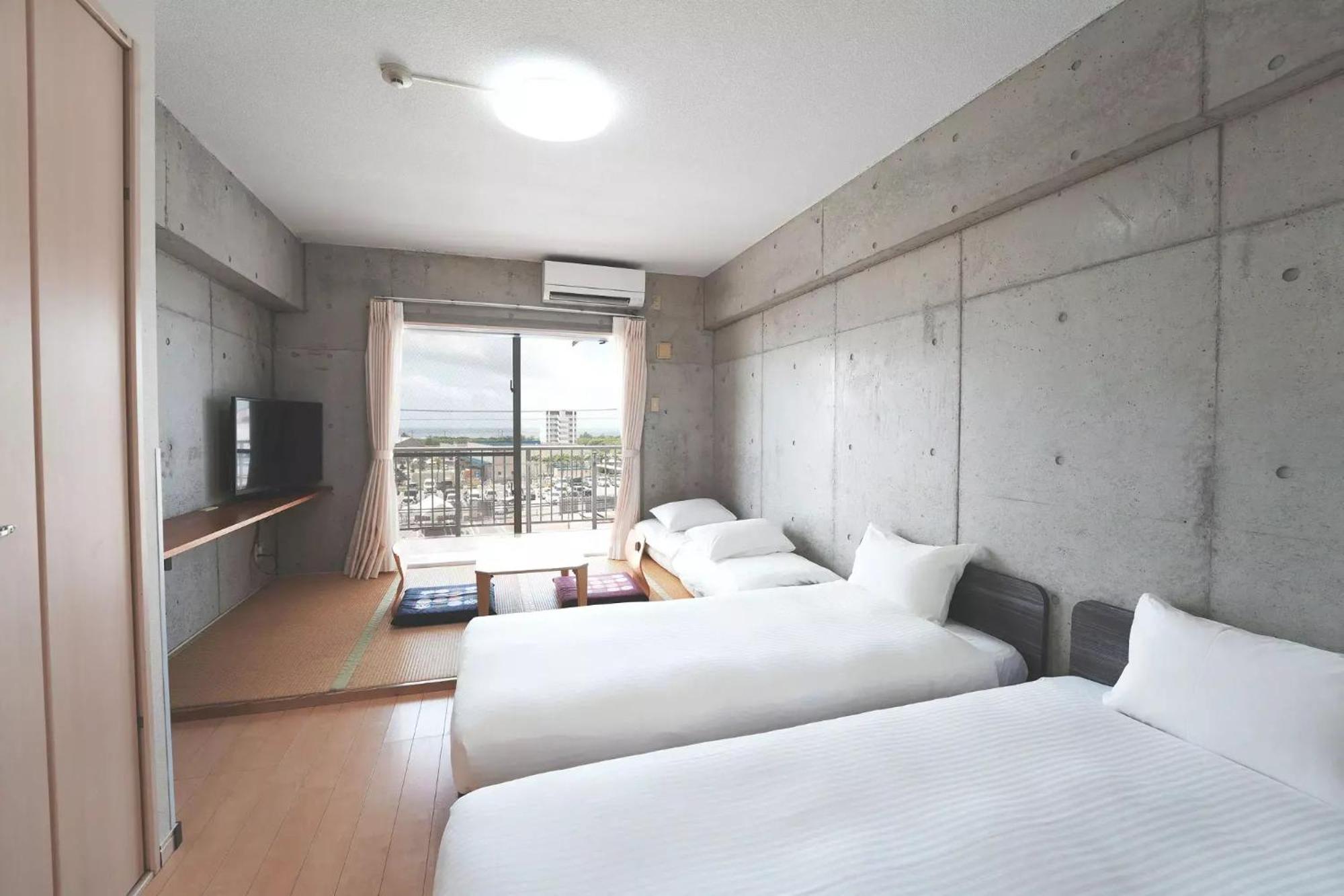 Hotel Resort Inn Ishigakijima Ishigaki  Экстерьер фото